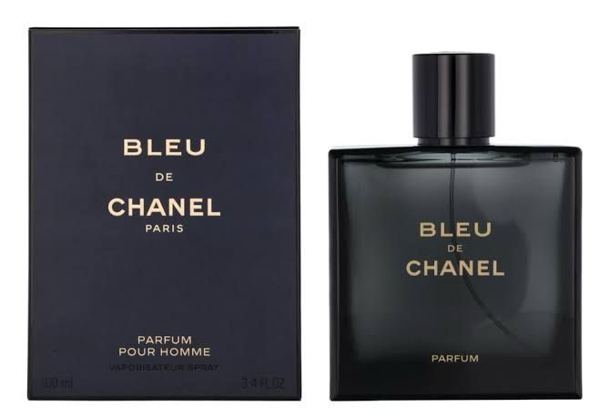 Bleu de Chanel Deodorant Body Spray 150ml – Aromatic Woody Men’s Fragrance